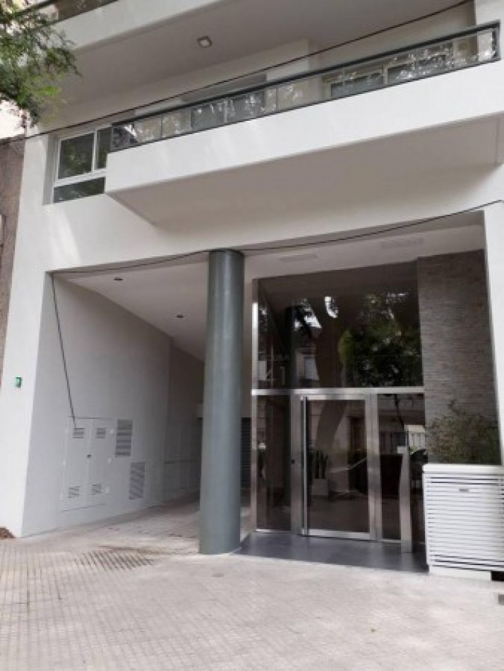 Cocheras en PB y Primer Piso
