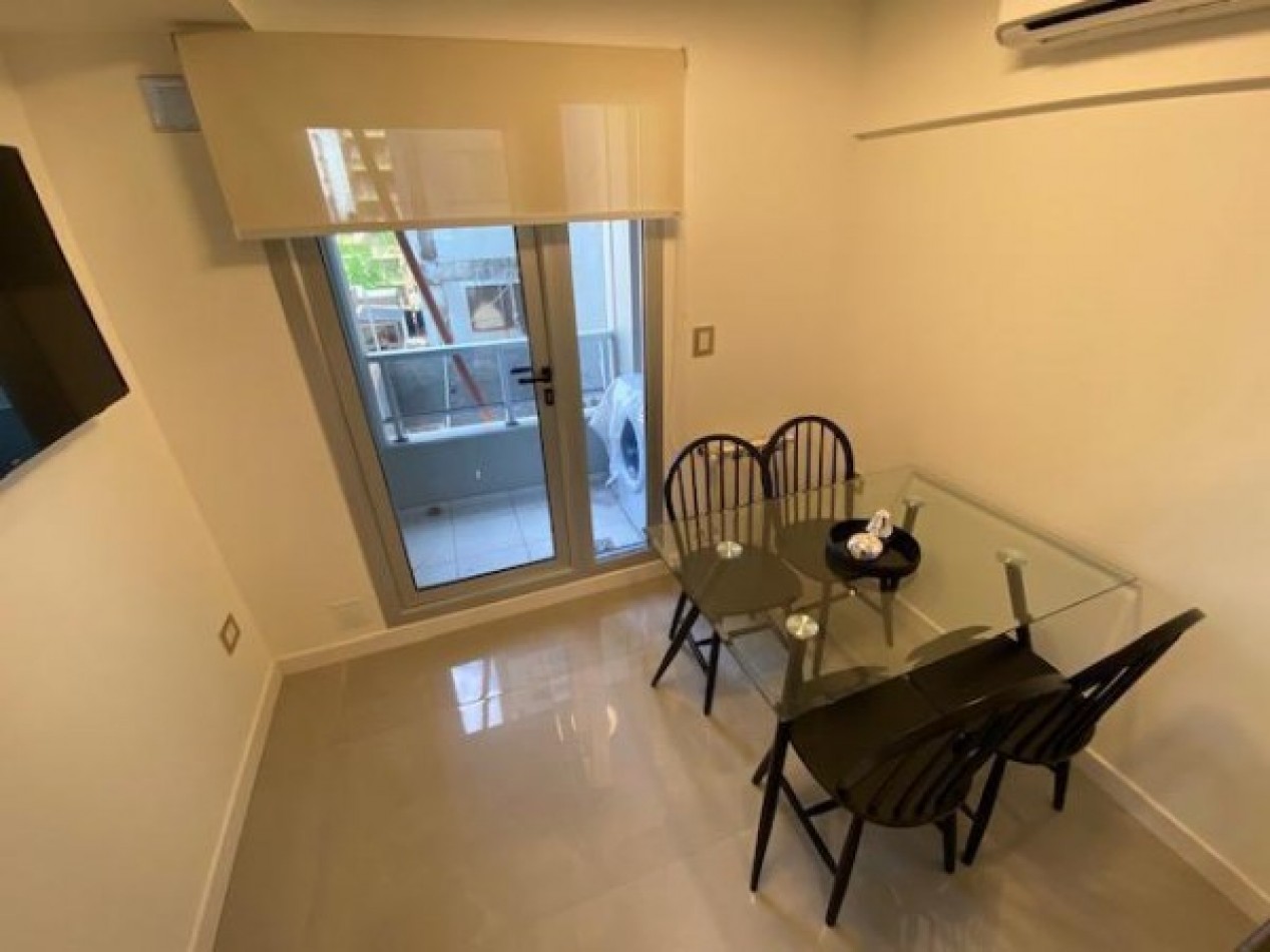 DEPARTAMENTO DE TRES DORMITORIOS CON FRANCA VISTA AL RIO. BARRIO MARTIN